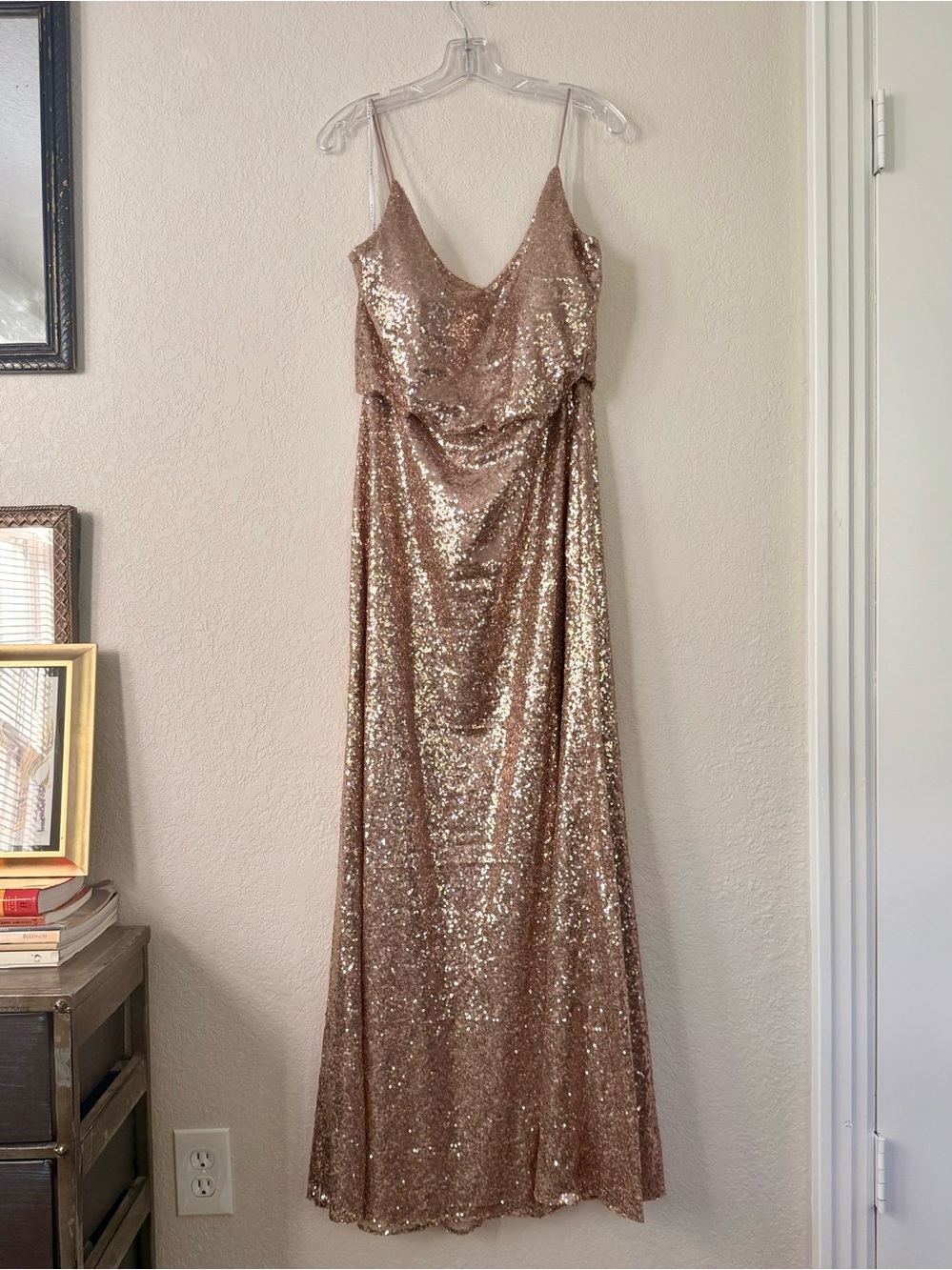 Elegant brand new AFTER SIX ELLE SEQUIN GOWN